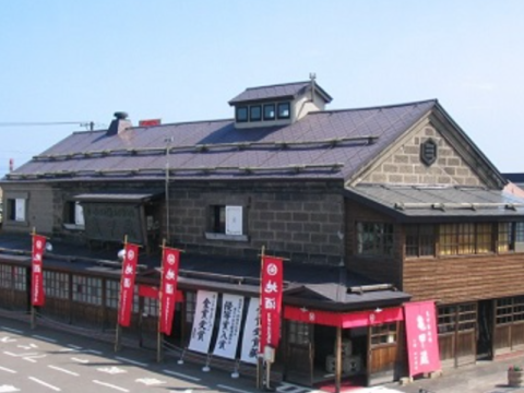 小樽観光日帰りバスツアー ローカル列車乗車＋重要文化財旧日本郵船＋田中酒造亀甲蔵＋三角市場や船見坂、小樽運河の自由散策も！＜6～7月／札幌発着＞