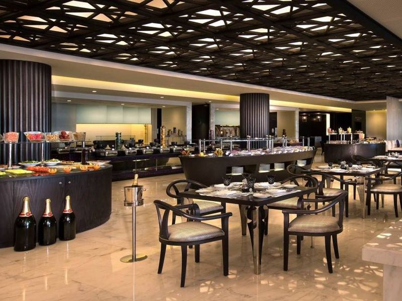 Resto_Corniche_1