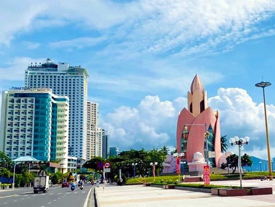 トラムフオン・タワー2