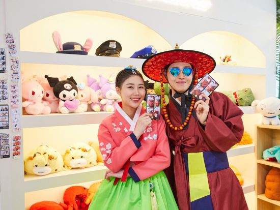 「オク氏夫人伝」ドラマロケ地巡りツアー　大長今パーク＋アチムコヨ樹木園＋ドラマ衣装でプリクラ撮影＜1日／ソウル発／昼食付＞