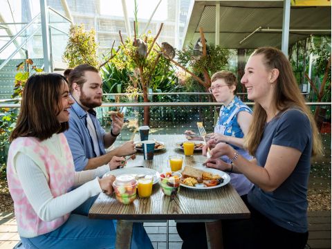 【入場チケット】ワイルドライフ・シドニー(Wild Life Sydney)☆オーストラリア特有の動物を観察！コアラ朝食付きプランあり＜ダーリング・ハーバー＞