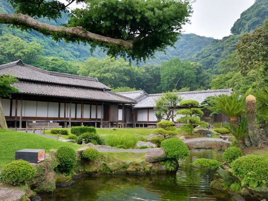 pixta_24485475_M仙巌園