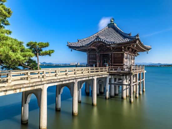 貸切観光タクシー 西教寺＋日吉大社＋浮御堂を周る絶景寺社巡りコース＜2.5時間／1～9名／大津市内発着／京都発着オプションあり＞by 滋賀ヤサカ自動車