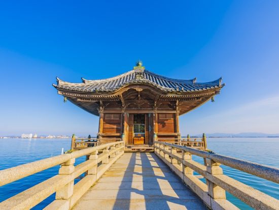 貸切観光タクシー 西教寺＋日吉大社＋浮御堂を周る絶景寺社巡りコース＜2.5時間／1～9名／大津市内発着／京都発着オプションあり＞by 滋賀ヤサカ自動車