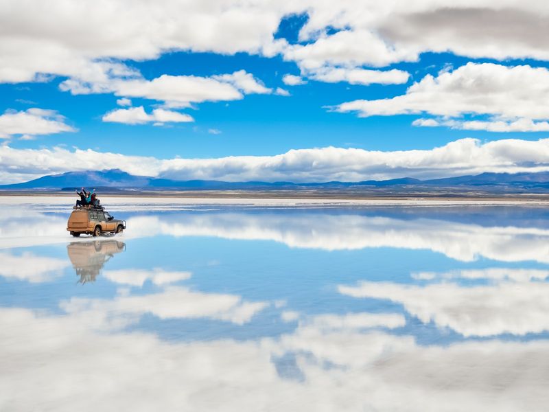 Bolivia_Uyuni_shutterstock_485637175 (1)