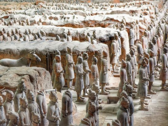 西安2日間の旅　世界遺産と古都の魅力を体感！週末も満喫できる古都探訪ツアー＜貸切／宿泊全食事付き／日本語ガイド／西安発＞