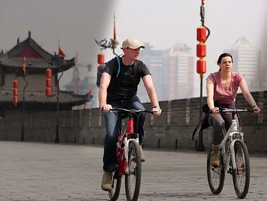 西安2日間の旅　世界遺産と古都の魅力を体感！週末も満喫できる古都探訪ツアー＜貸切／宿泊全食事付き／日本語ガイド／西安発＞