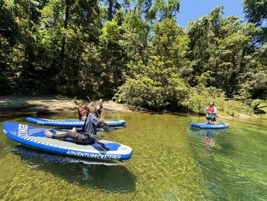 バビンダボールダーズ SUP体験　世界遺産の熱帯雨林で絶景ウォーキングやのんびり川遊びも満喫！ドローン映像を無料でプレゼント＜日本語／ケアンズ発＞