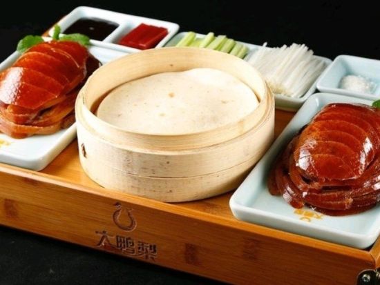 故宮博物院半日観光＋北京ダック／北京しゃぶしゃぶ食事 ＜日本語ガイド／専用車／1名催行＞