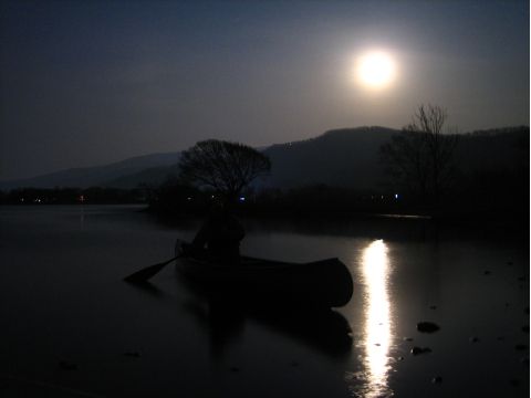 大沼ナイトカヌーツアー きらめく星空や月明かりの下をカヌーで進む ＜6～9月／0歳以上／大沼周辺送迎可＞byイクサンダー大沼カヌーハウス