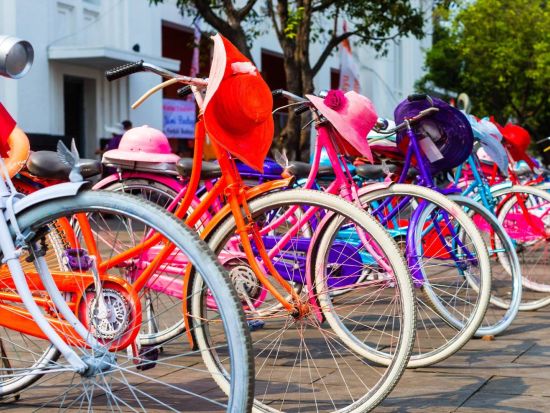 ジャカルタ歴史探訪ツアー 独立の象徴モナス＋モスク＋バタビア旧市街めぐり＜1日／ホテル送迎付き／日本語ガイドプランあり＞