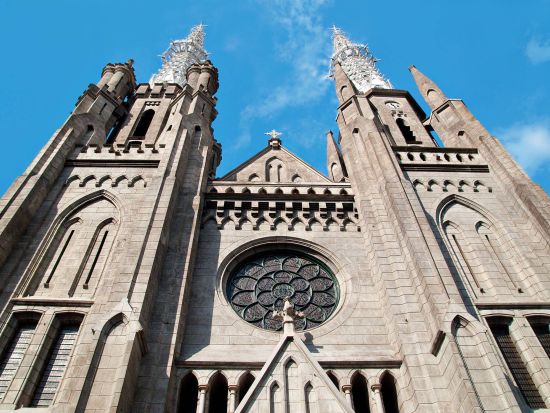 ジャカルタ歴史探訪ツアー 独立の象徴モナス＋モスク＋バタビア旧市街めぐり＜1日／ホテル送迎付き／日本語ガイドプランあり＞