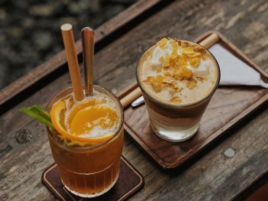 ダナン人気名所＆癒しカフェツアー　カフェ巡り＋選べるダナン人気スポット満喫！＜英語または日本語ガイド＞