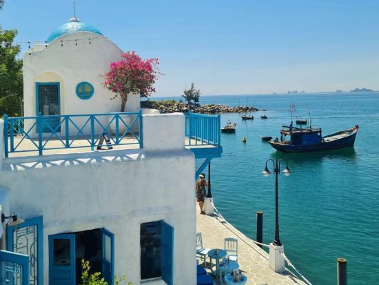 ダナン人気名所＆癒しカフェツアー　カフェ巡り＋選べるダナン人気スポット満喫！＜英語または日本語ガイド＞