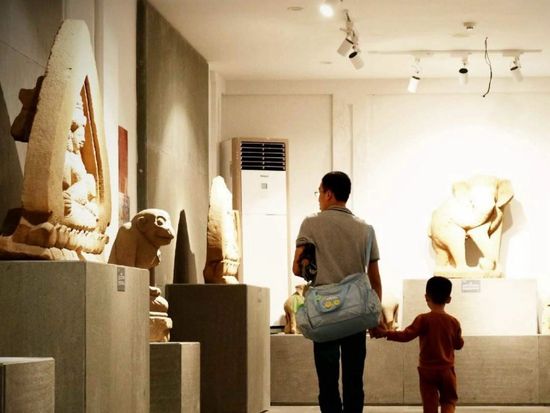 z5717510146327_6b8fff6ff837aef5be539c9f0c90797c