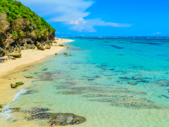 バリ島巨大ガルーダ像＆南部の絶景ビーチめぐり＜ホテル送迎／日本語ガイドプランあり＞