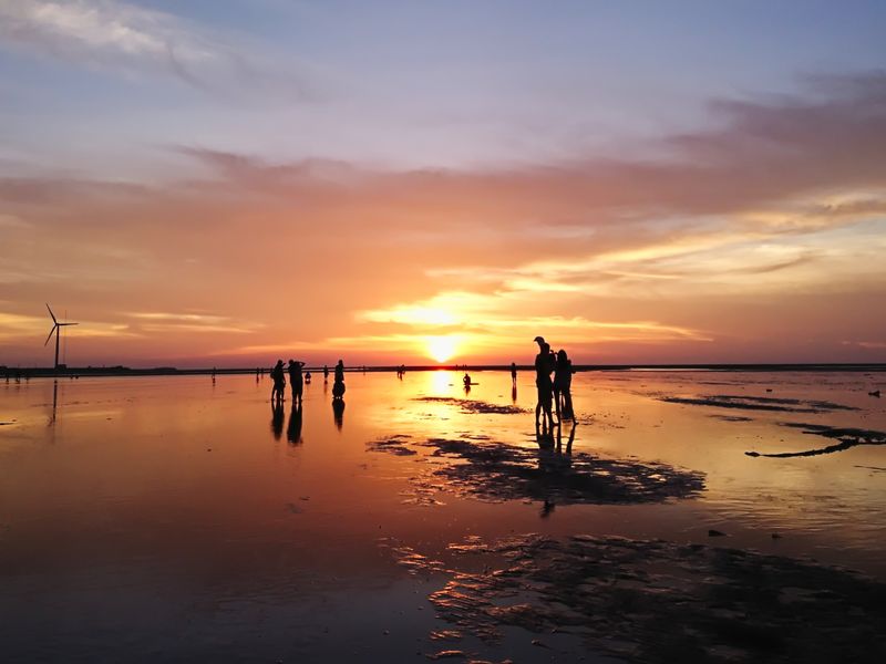 Taiwan_Taichung_Gaomei Wetlands_AdobeStock_581930588