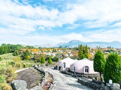 Japan_Kumamoto_Aso Farm Land_阿蘇ファームランド_pixta_35664600_M