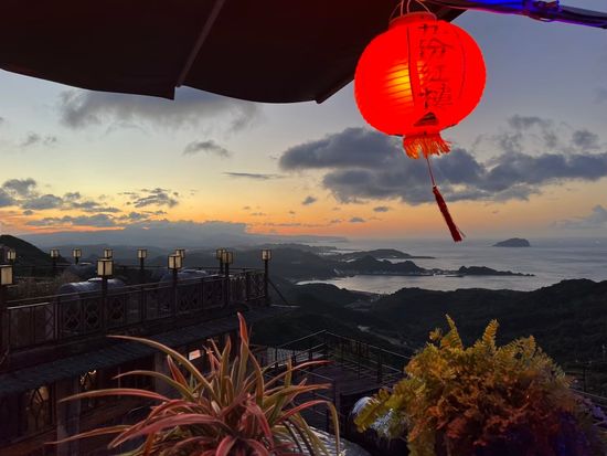 200013725_base_17447082610647