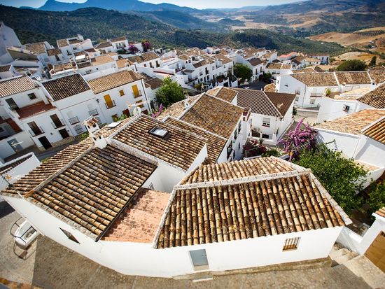 Zahara de la Sierra_shutterstock_188430113