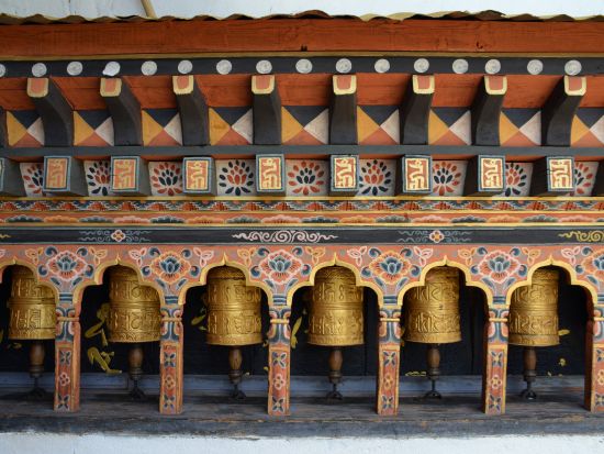 【毎日催行】幸せの国ブータン 3都市周遊観光ツアー＜4泊5日／航空券＆ホテル宿泊＆食事付＞