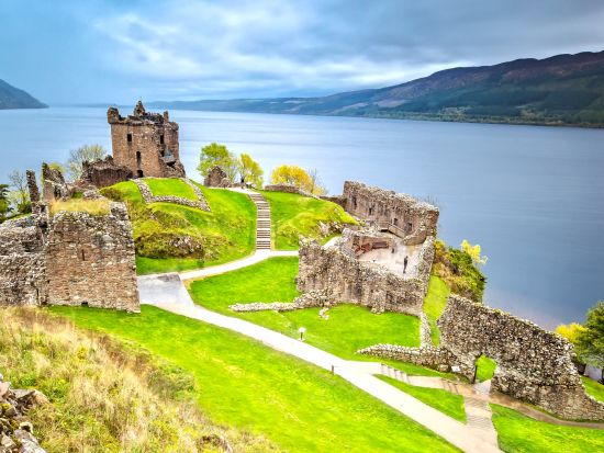 ハイランド地方＆スカイ島　2泊3日宿泊ツアー＜4～10月／英語ドライバーガイド／エジンバラ発＞