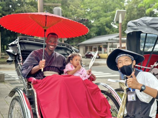 人力車で巡る奈良観光 普段とは違う非日常の世界を体感！＜最大120分／俥夫のガイド付き＞by えびす屋 奈良店