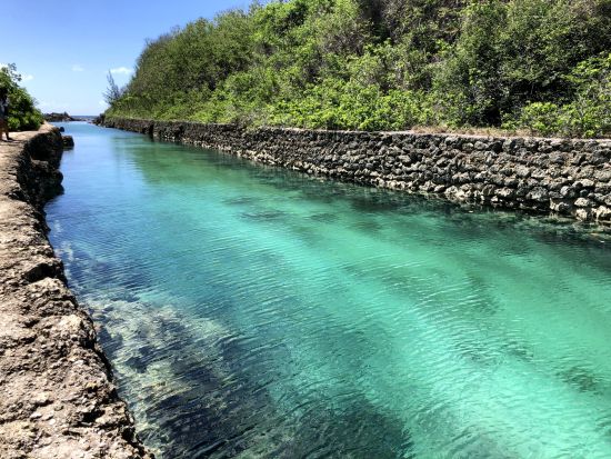 恋人岬や最新人気カフェなどSNS映えスポットを巡る グアムドライビングツアー＜午前発／半日／送迎付き＞ by LeaLea 