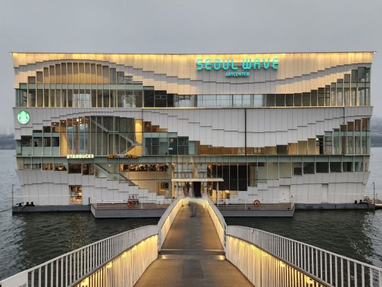 ソウルフォトジェニックツアー　聖水洞＋漢江スタバ＋ピョルマダン図書館＋現代ソウル＜日本語ガイド／ソウル発＞