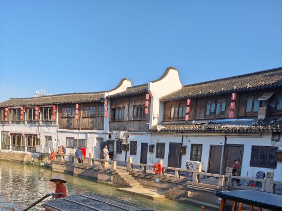 【夜景×水郷】上海発 朱家角古鎮 ナイトツアー ～遊覧船＆夕食付き・毎日出発～