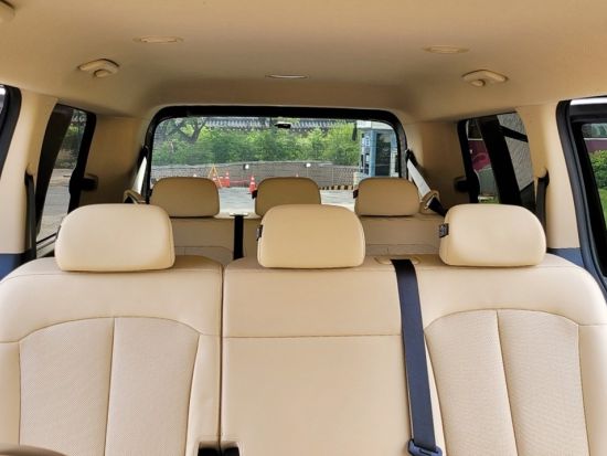 ソウル市内貸切チャーターツアー　金浦国際空港または仁川空港送迎オプション選択可 ＜最大定員6名／3～9時間／日本語ドライバー＞ ※車1台あたり