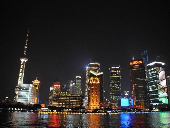 きらめきの上海ナイトプラン！本格上海料理ディナー＆黄浦江ナイトクルーズ！成隆行蟹王府での夕食アレンジ可＜日本語ガイド＞by H.I.S