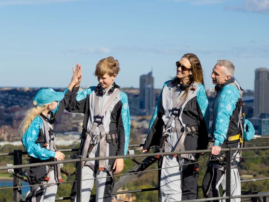 ブリッジクライム・シドニー　ハーバーブリッジを歩いて登る体験型名物アトラクション！選べるプラン＜英語インストラクター＞の写真5