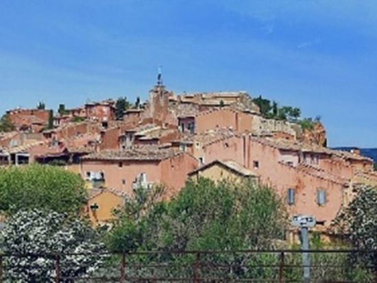 セナンク修道院ラベンダー畑＆美しい村巡り 1日観光ツアー　ゴルド＋ルシヨン 他＜6～7月／貸切／日本語ドライバー／マルセイユまたはエクス・アン・プロヴァンス発＞