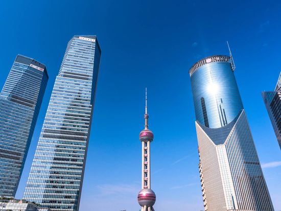 China_Shanghai_Lujiazui_pixta_62363462