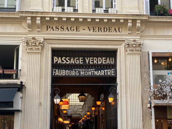 PASSAGE VERDEAU 入り口