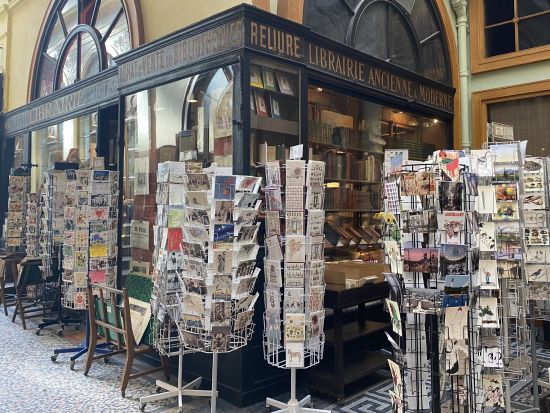 【1名様より催行保証】公認日本語ガイドが案内する パリ 3つのパッサージュ巡り＜3時間／日本語ガイド＞ by Mybus