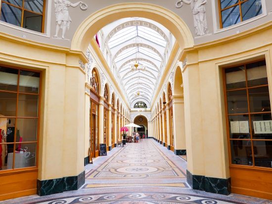 【1名様より催行保証】公認日本語ガイドが案内する パリ 3つのパッサージュ巡り＜3時間／日本語ガイド＞ by Mybus