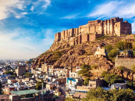 India_jodhpur_Meherangarh Fort_shutterstock_784261777