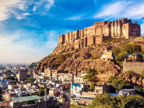 ラジャスタン魅惑の2都市と首都デリー4泊5日ツアー☆デリー＋ジャイサルメール＋ジョードプル＜9月～3月／貸切／日本語／国内線＆ホテル＆食事付／デリー空港発着＞