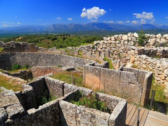 世界遺産ミケーネ＆ナフプリオ一日観光！ペロポネソス半島ので必見の古代都市・遺跡巡り＜日本語または英語／日帰り／アテネ発＞by H.I.S.