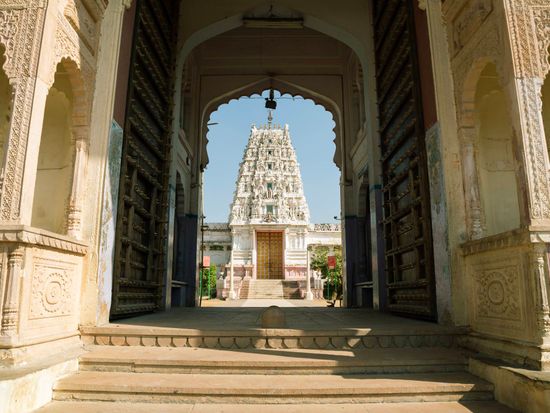 India_Brahma Temple_pixta_91424681_M