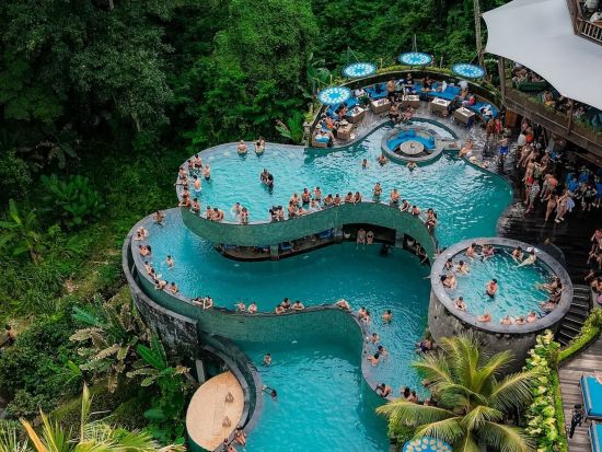 【映える！巨大ブランコ/スウィング+巨大な鳥の巣、ハートなどフォトスポット】絶景の中、巨大ブランコを漕いで風を感じよう«貸切/日本語/ホテル送迎/アレンジ自由»