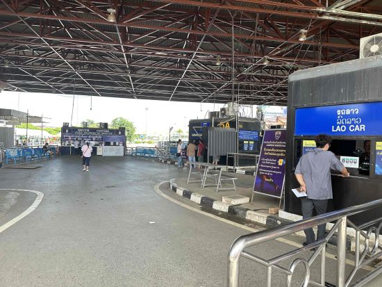 【都市間送迎】ラオスからタイへ快適移動！ビエンチャン市内⇒ノーンカーイ市内　送迎サービス＜混載／英語ドライバー＞