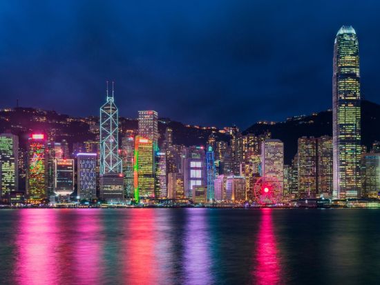 オープントップバス夜景観賞ツアー　香港の見どころを巡る！ビクトリアピークの夜景鑑賞付きプランあり＜日本語ガイド＞