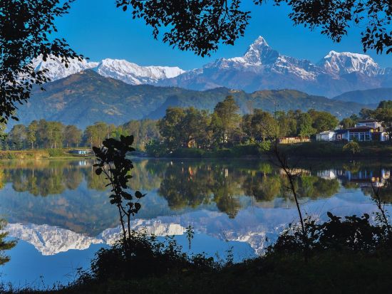 【6泊7日】カトマンズ・ポカラ・チトワン 周遊ツアー 世界遺産＋エベレスト遊覧飛行＋ジャングルサファリ完全制覇ツアー＜国内線付／日本語ガイド／4つ星ホテル利用＞