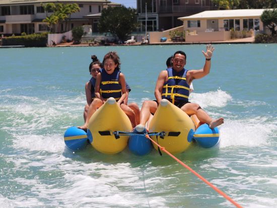 マリンスポーツパッケージ　3種類　バナナボート＋バンパーチューブ＋ウミガメシュノーケリング＜ハワイカイ＞