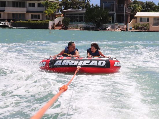 マリンスポーツパッケージ　2種類または3種類　バナナボート＋バンパーチューブもしくは＋シュノーケリングも！送迎付きプランあり＜ハワイカイ＞