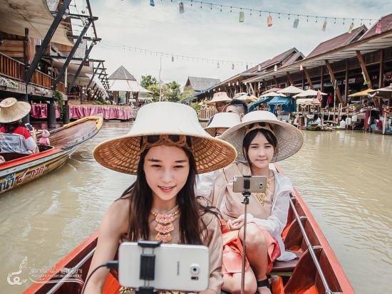 【パタヤ発・パタヤ日帰りツアー】サンクチュアリ・オブ・トゥルース＋水上マーケット＋フォトジェニックスポット＜日本語ガイド＞