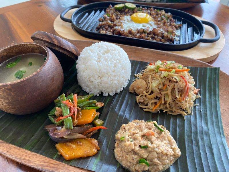 フィリピン料理ランチ